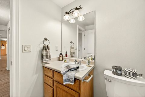 Tiny photo for 1409 George Tweed Boulevard, Grants Pass, OR 97527 (MLS # 220212247)