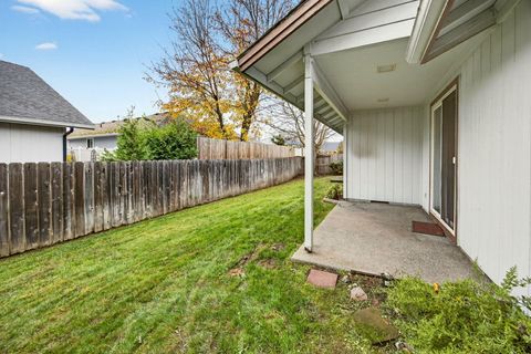 Tiny photo for 1409 George Tweed Boulevard, Grants Pass, OR 97527 (MLS # 220212247)