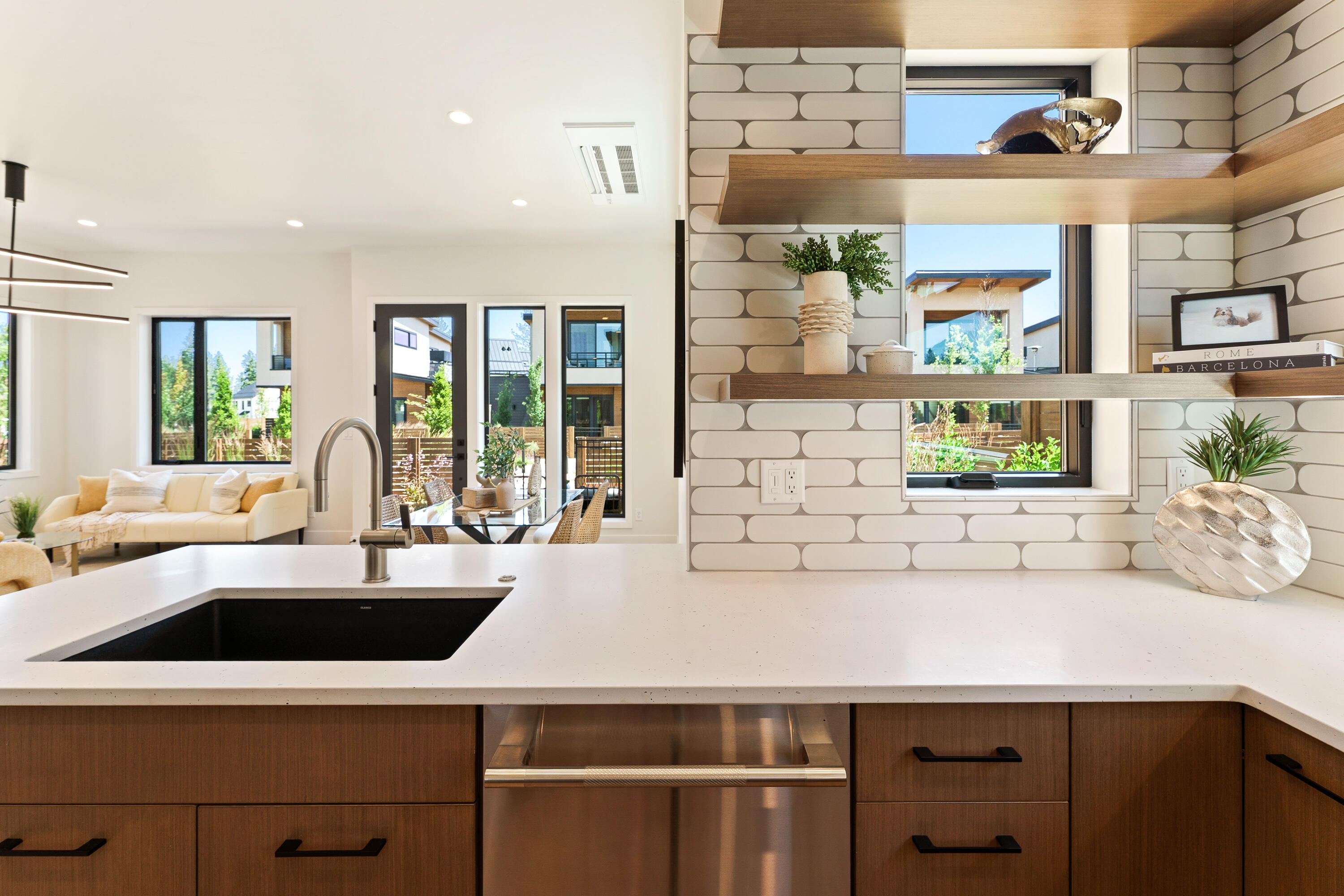 Discovery West Phase 4 - Residential