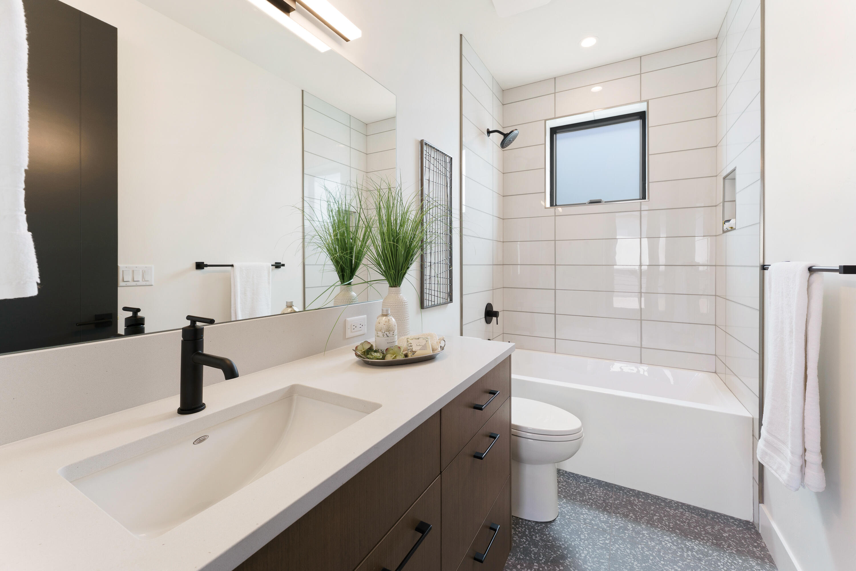 Discovery West Phase 4 - Residential