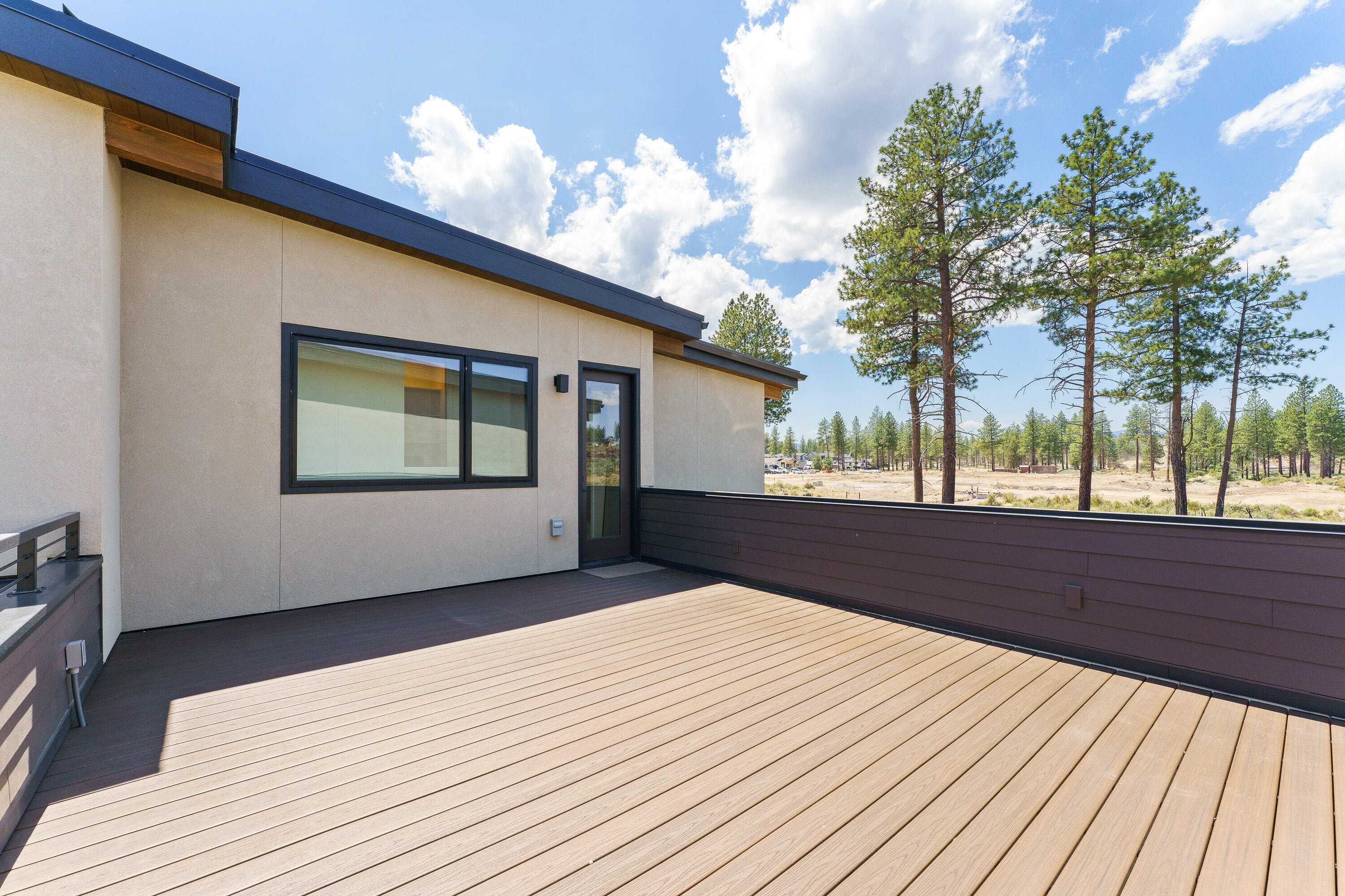 Discovery West Phase 4 - Residential