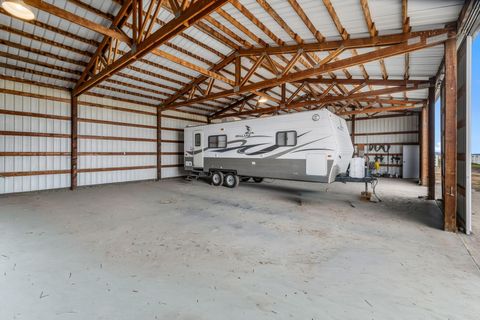 Tiny photo for 501 NW Dogwood Lane, Madras, OR 97741 (MLS # 220219879)