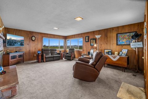 Tiny photo for 501 NW Dogwood Lane, Madras, OR 97741 (MLS # 220219879)