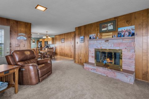 Tiny photo for 501 NW Dogwood Lane, Madras, OR 97741 (MLS # 220219879)