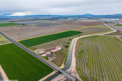 Tiny photo for 501 NW Dogwood Lane, Madras, OR 97741 (MLS # 220219879)