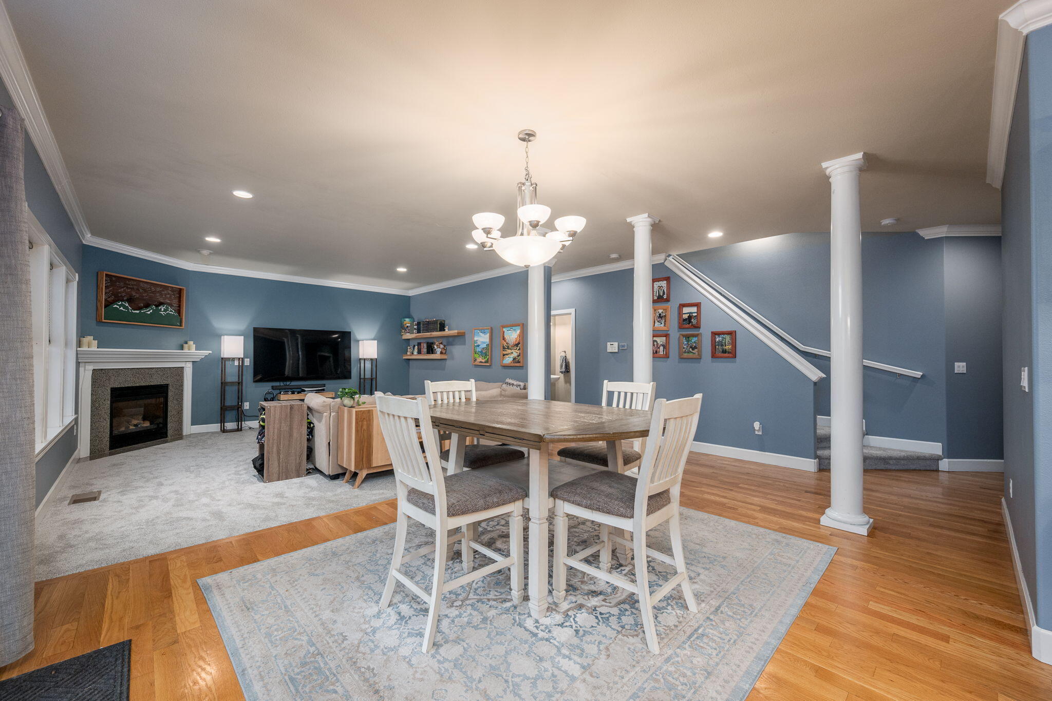 Quiet Canyon - Residential