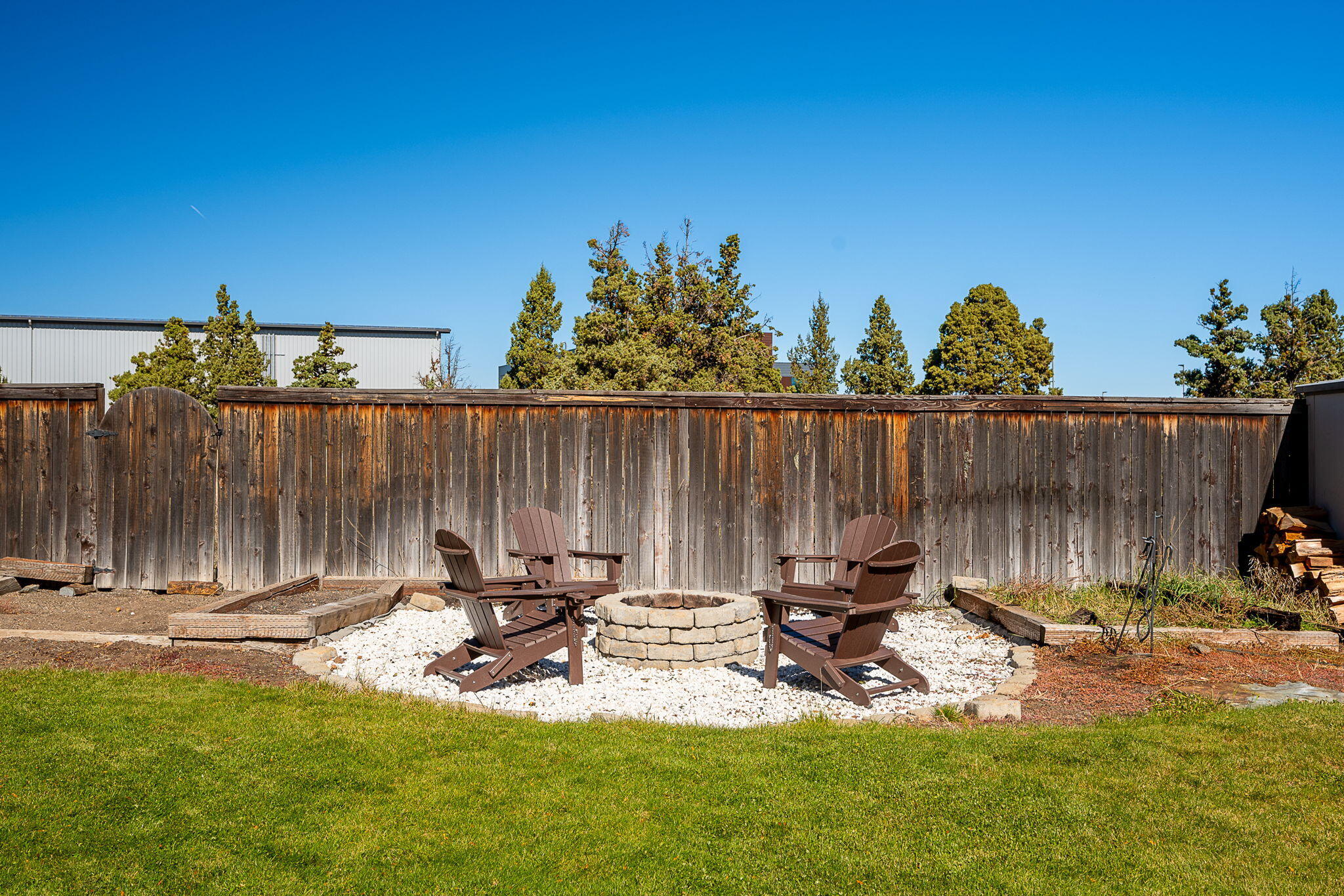 Quiet Canyon - Residential