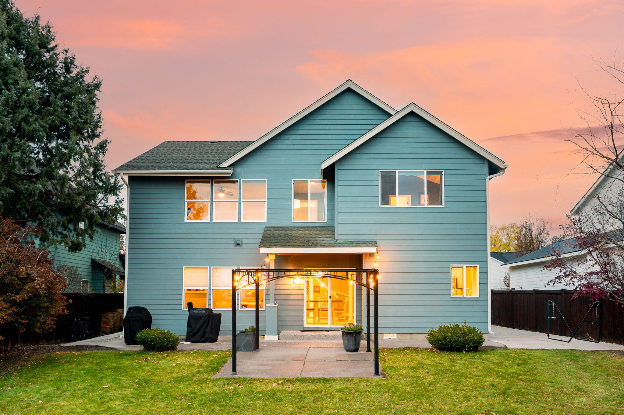 Quiet Canyon - Residential