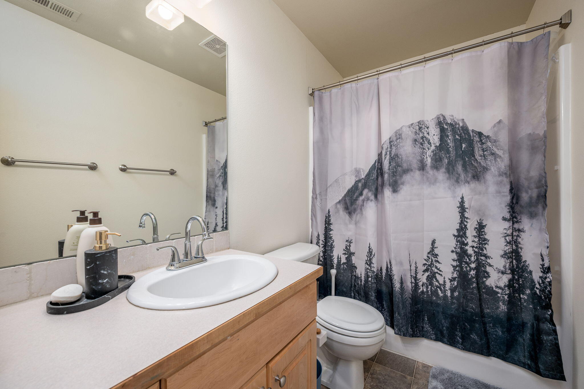 Quiet Canyon - Residential