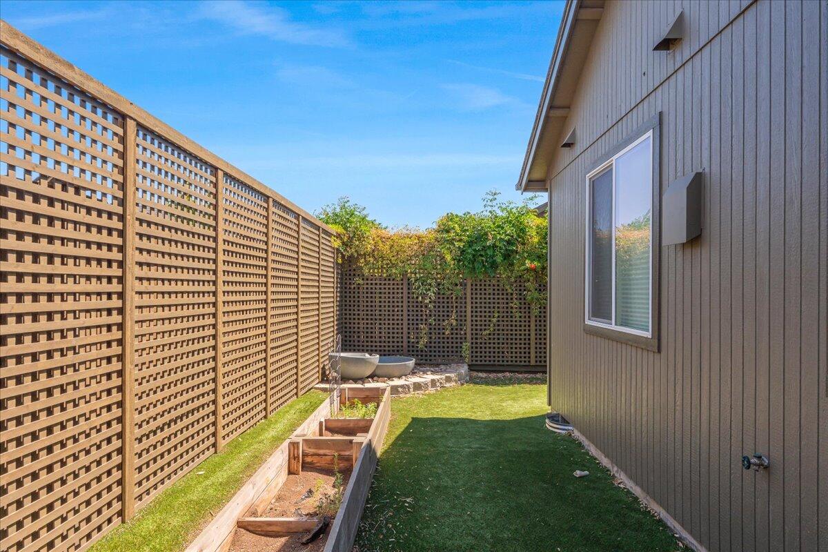 Obsidian Ridge - Residential