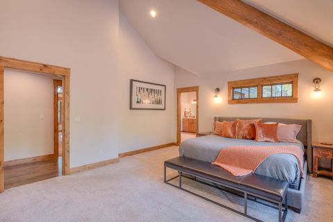 Tiny photo for 56770 Nest Pine Drive, Bend, OR 97707 (MLS # 220213074)