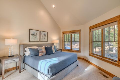 Tiny photo for 56770 Nest Pine Drive, Bend, OR 97707 (MLS # 220213074)