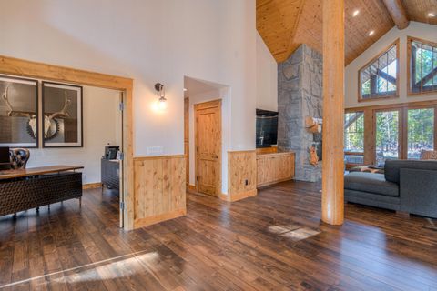 Tiny photo for 56770 Nest Pine Drive, Bend, OR 97707 (MLS # 220213074)