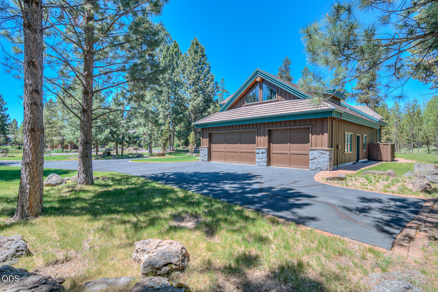 56770 Nest Pine Drive
