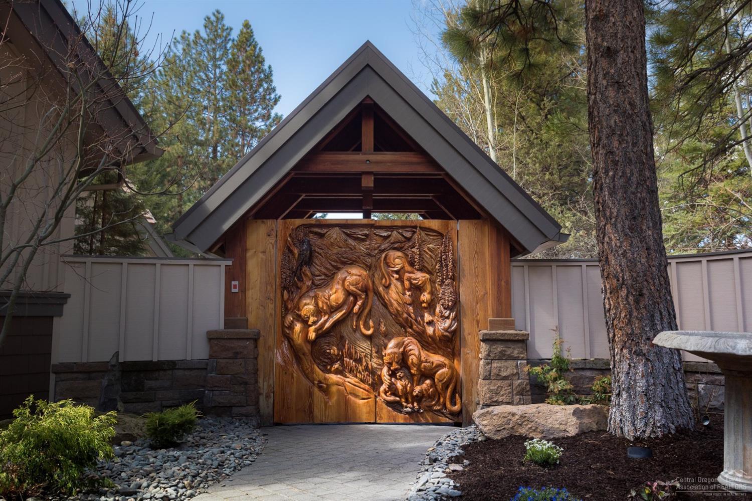 Broken Top - Residential