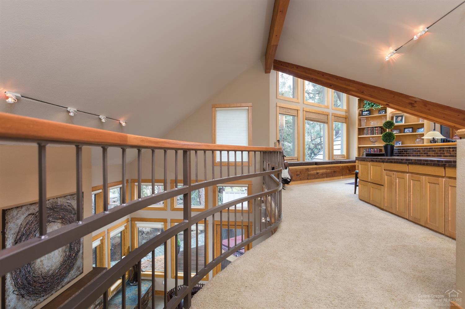 Broken Top - Residential