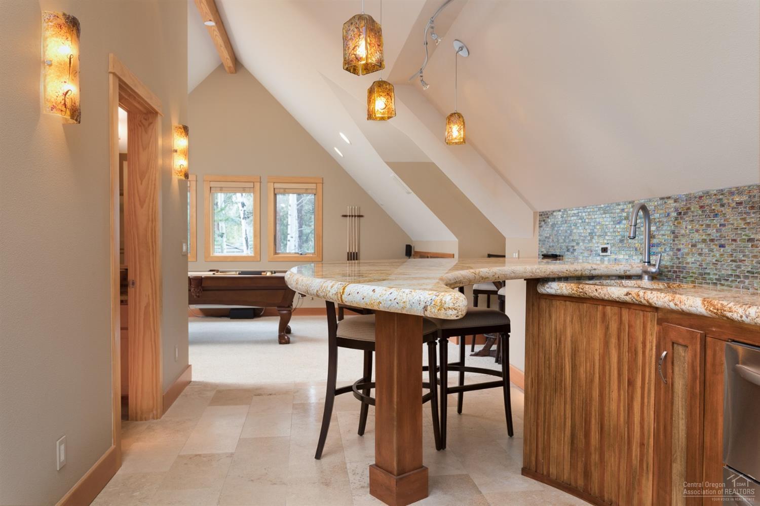 Broken Top - Residential