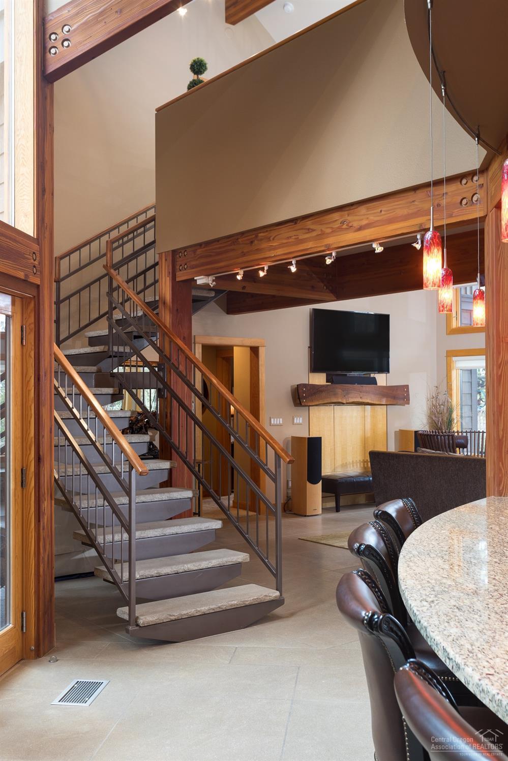 Broken Top - Residential