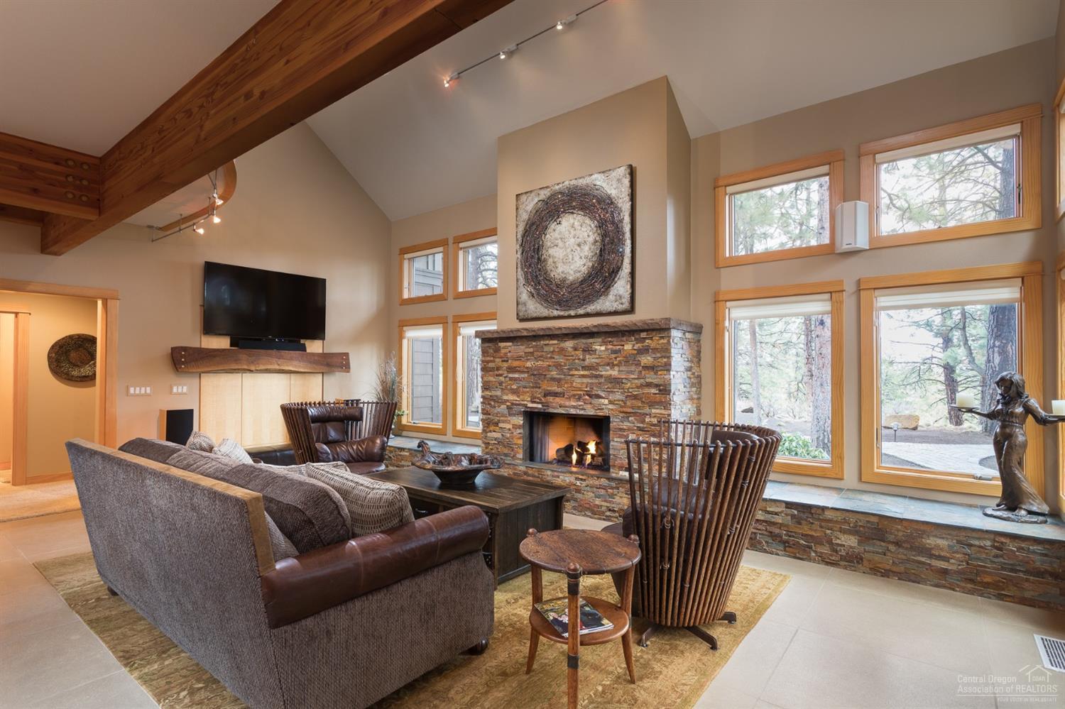 Broken Top - Residential