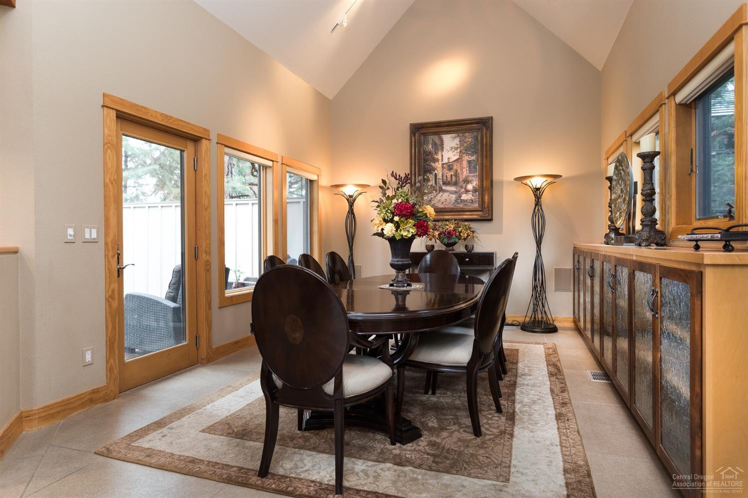 Broken Top - Residential