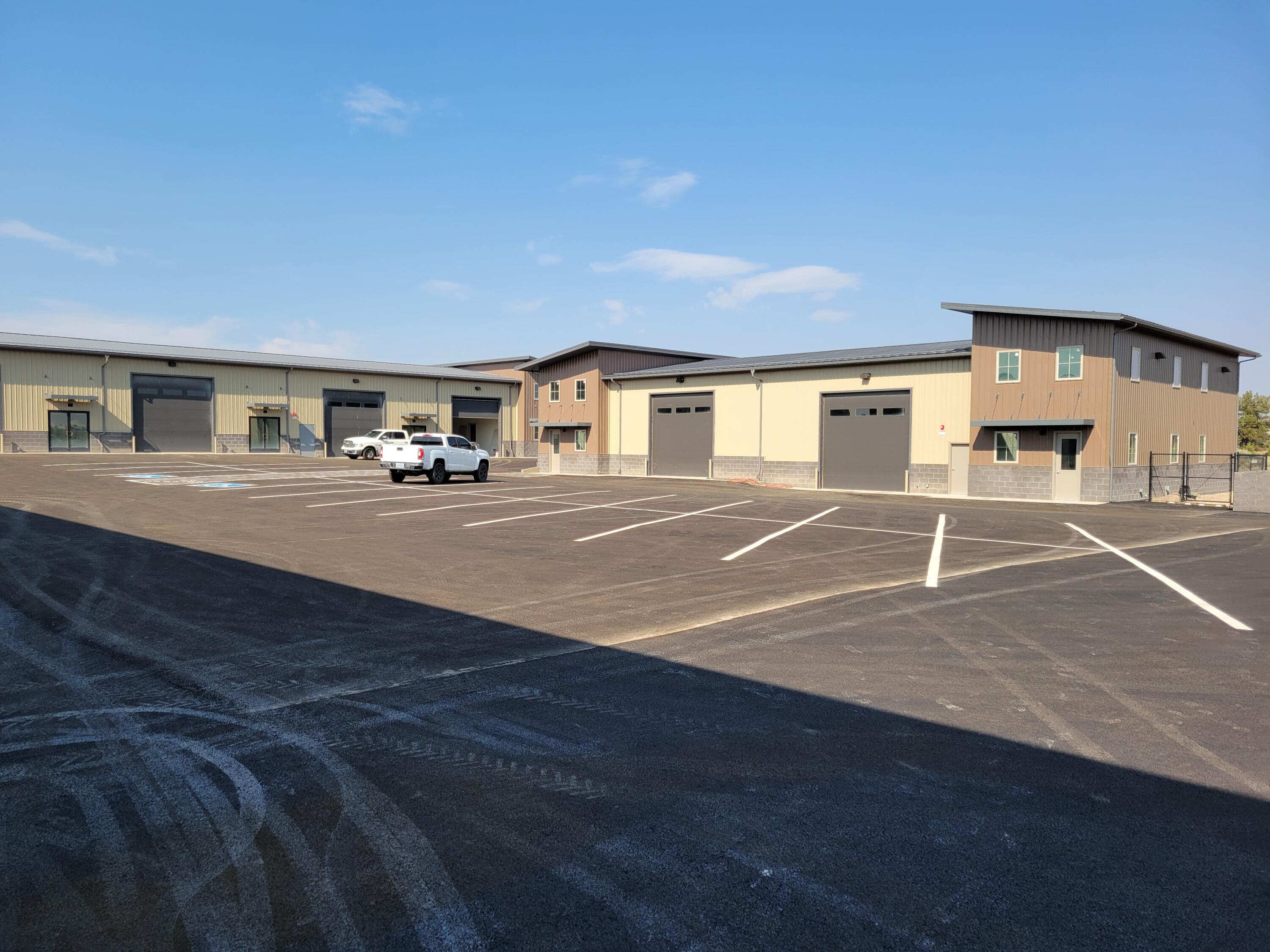 1051 SW Layton Court Unit B-4 & B-5