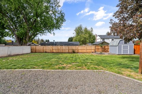 Tiny photo for 2423 Delta Waters Road, Medford, OR 97504 (MLS # 220219986)