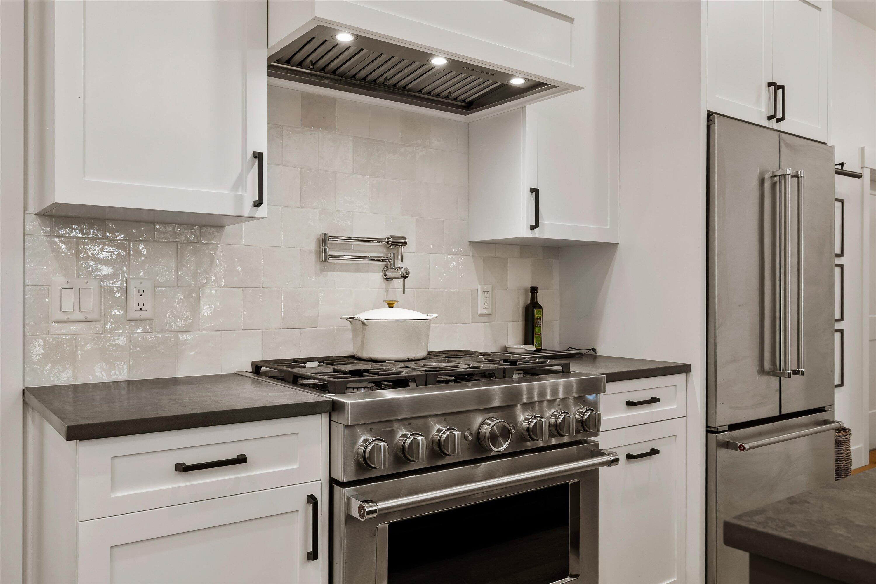 Discovery West Phase 2 - Residential