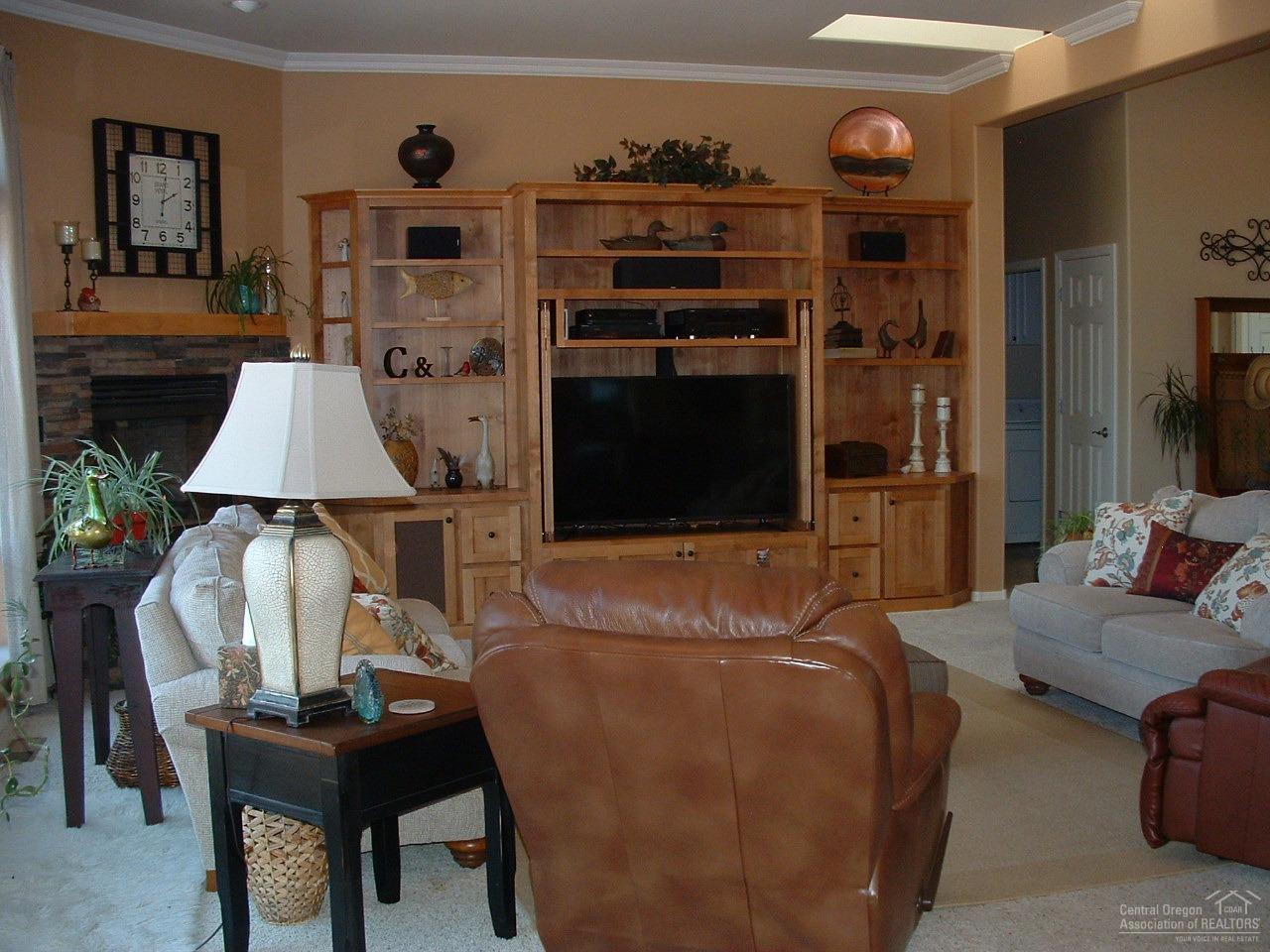 Eagle Crest - Residential