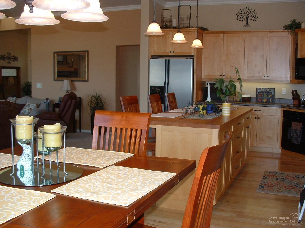 Eagle Crest - Residential