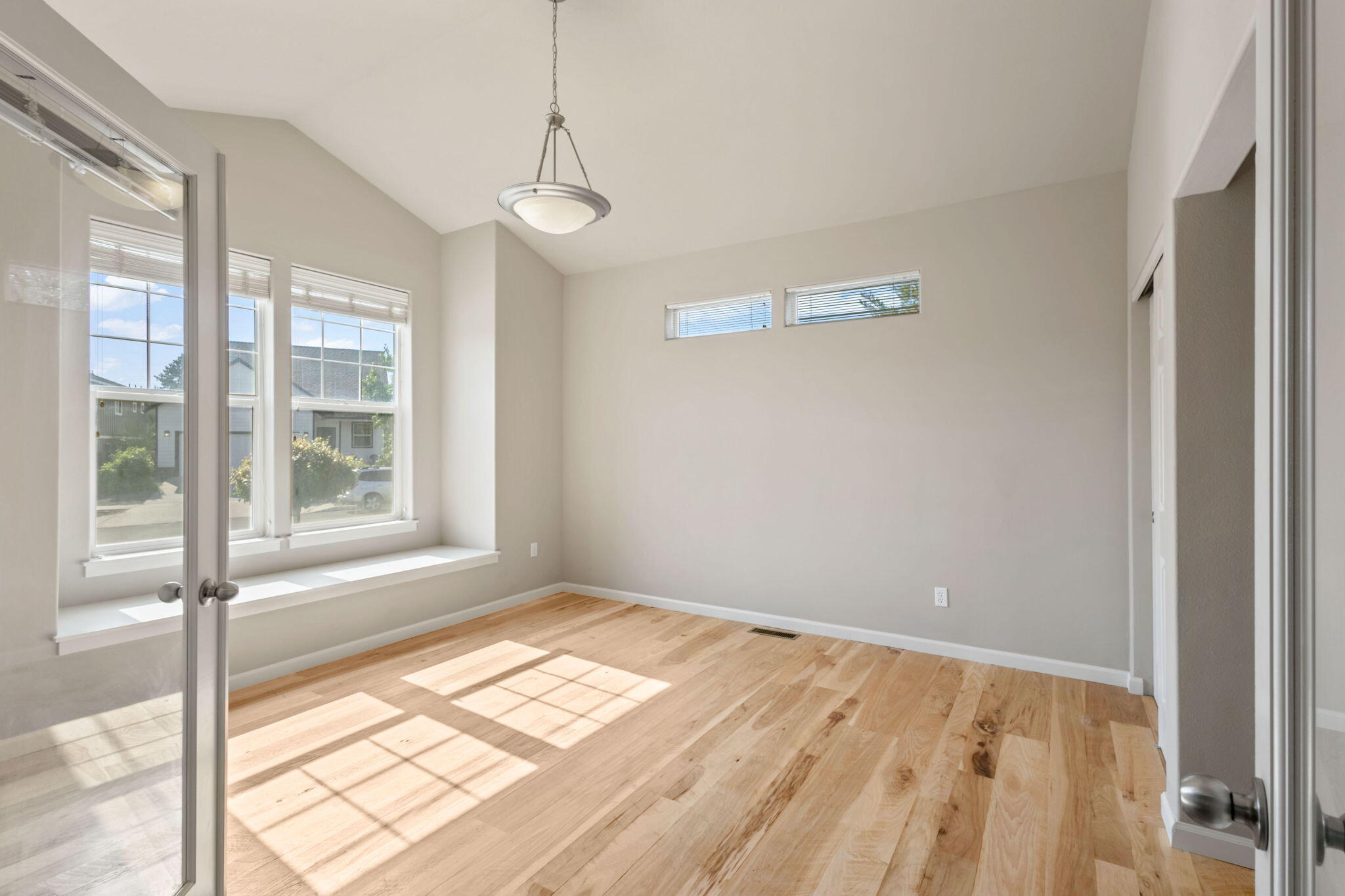 Canal Row - Residential