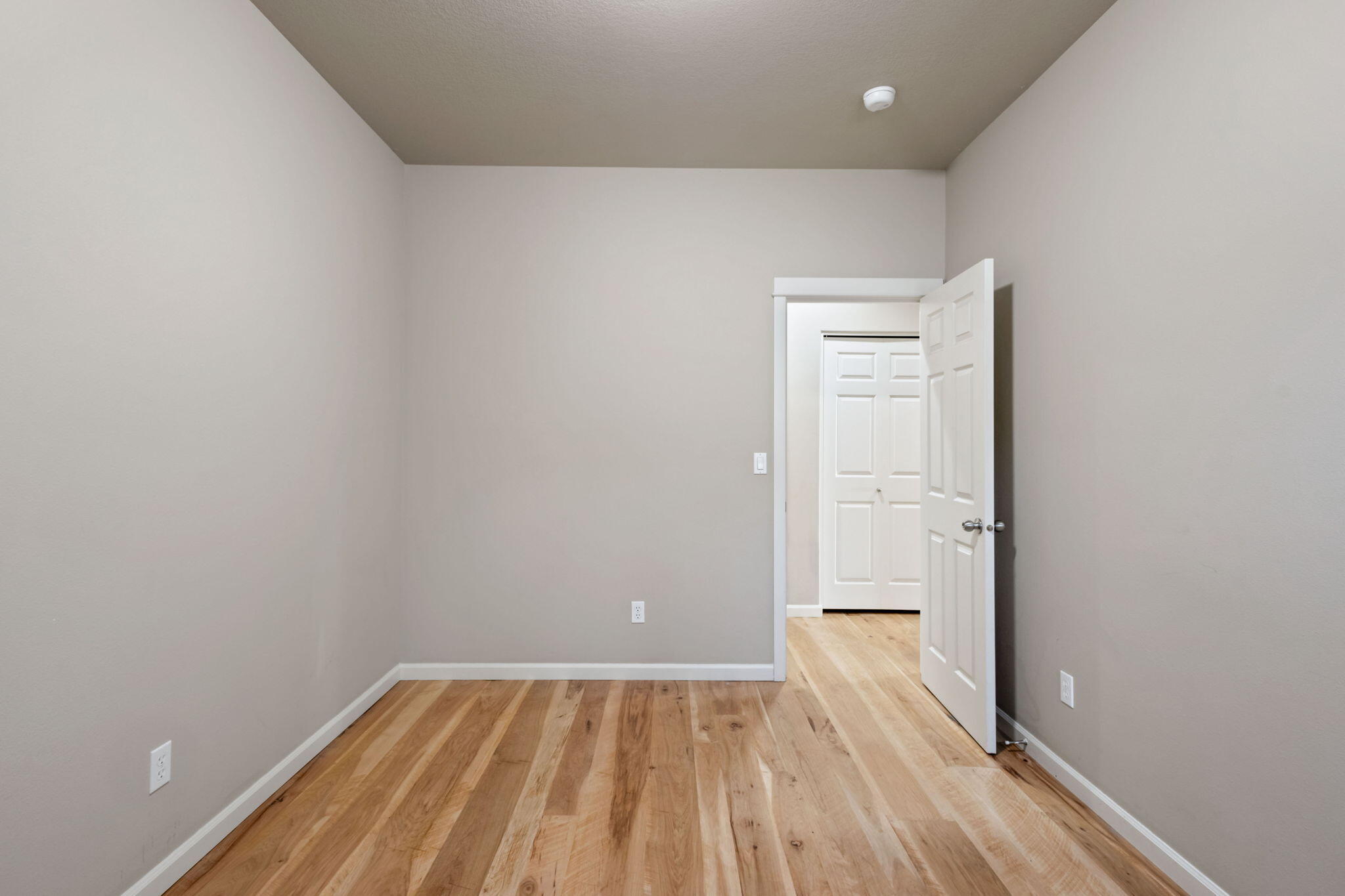 Canal Row - Residential