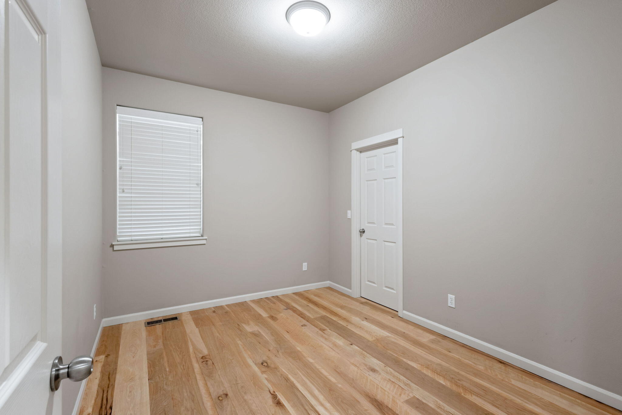 Canal Row - Residential