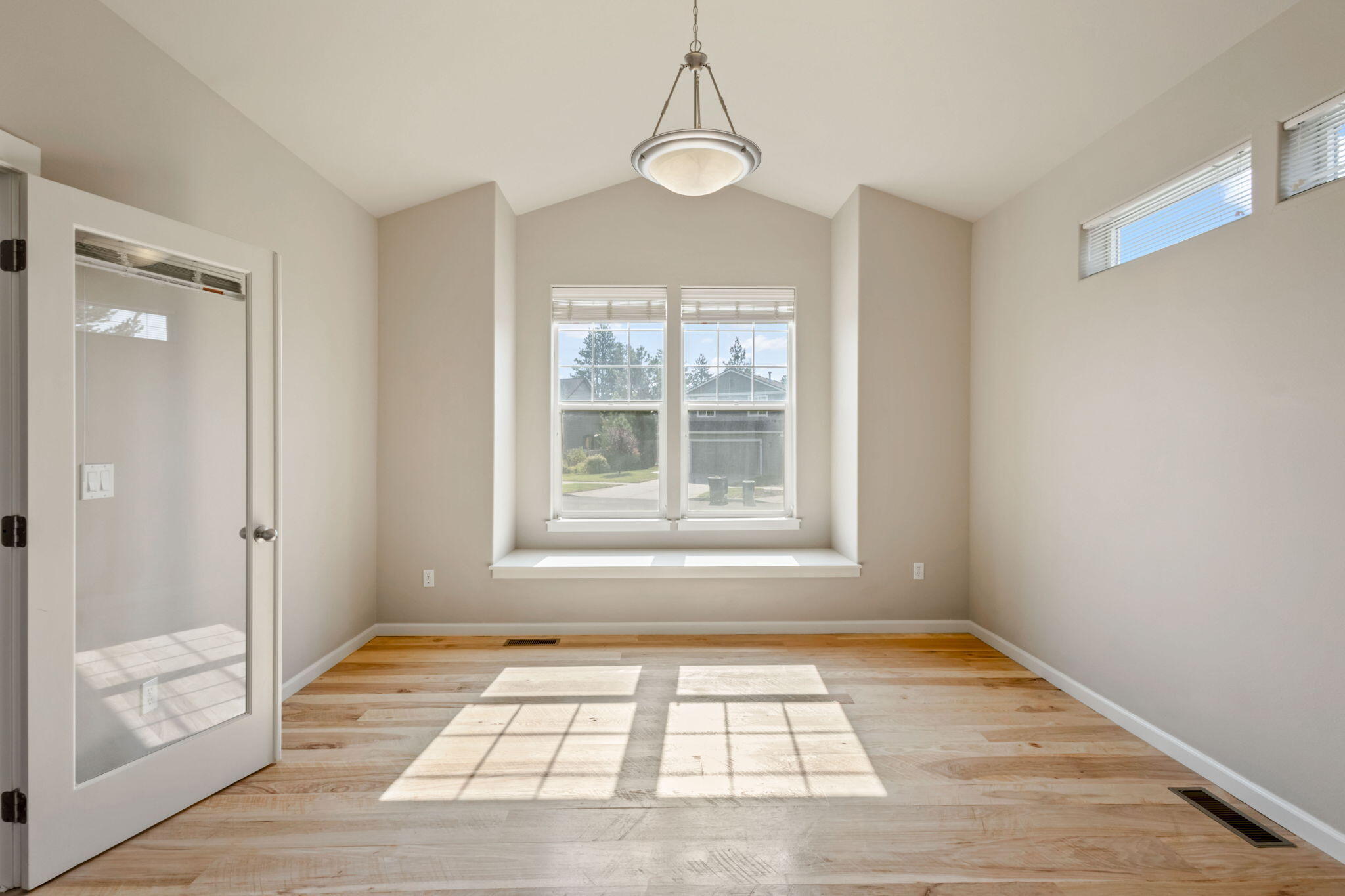 Canal Row - Residential