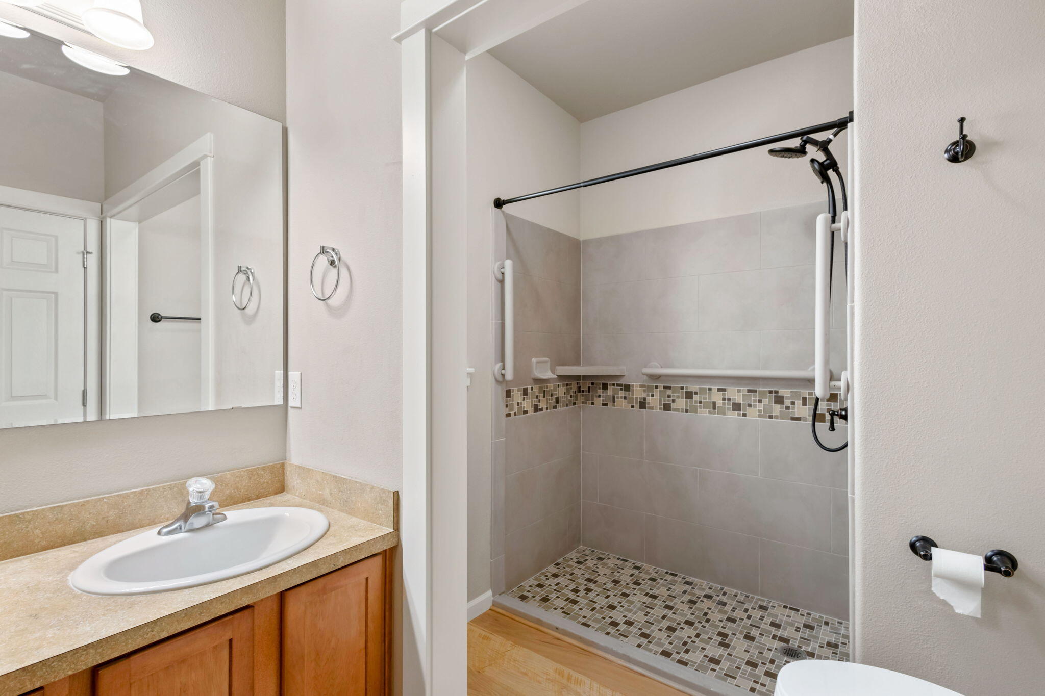 Canal Row - Residential