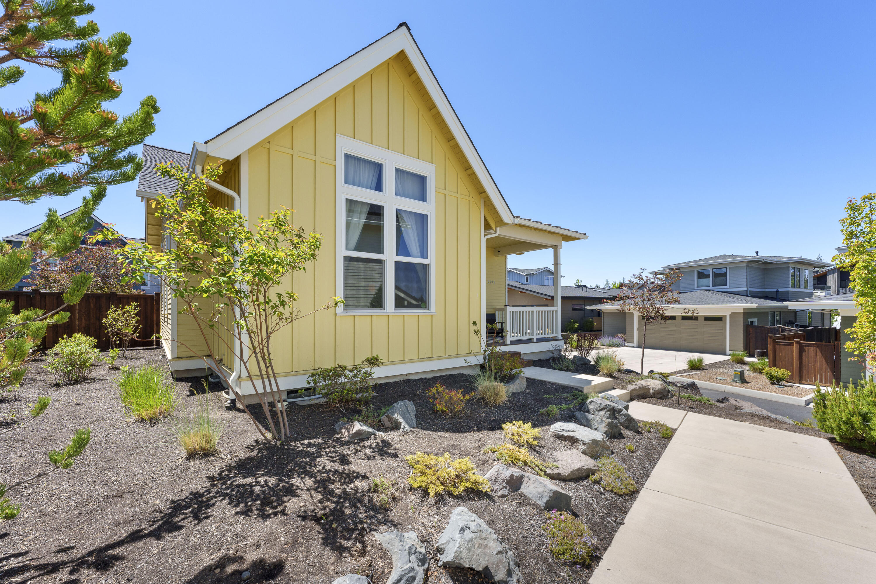 2771 NW High Lakes Loop
