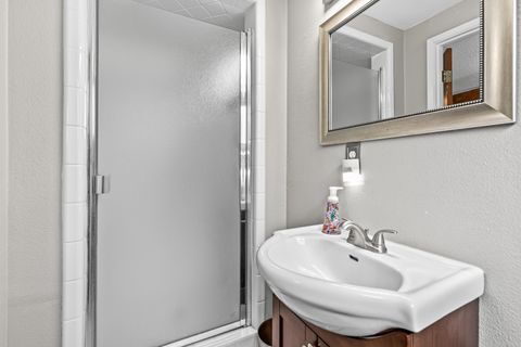 Tiny photo for 3134 Normil Terrace, Medford, OR 97504 (MLS # 220211822)