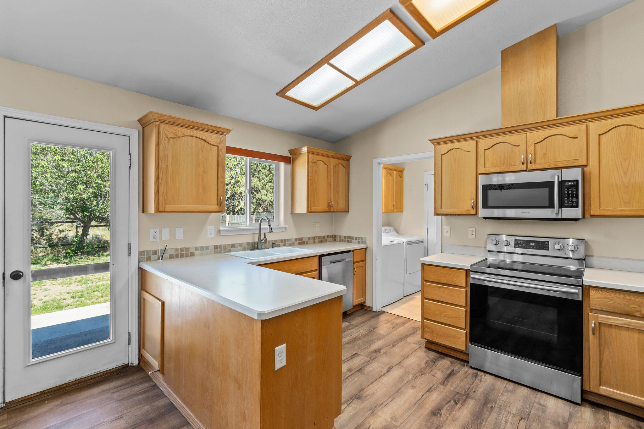 Golden Horseshoe - Residential