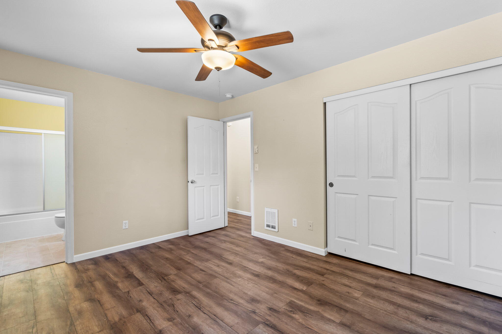 Golden Horseshoe - Residential