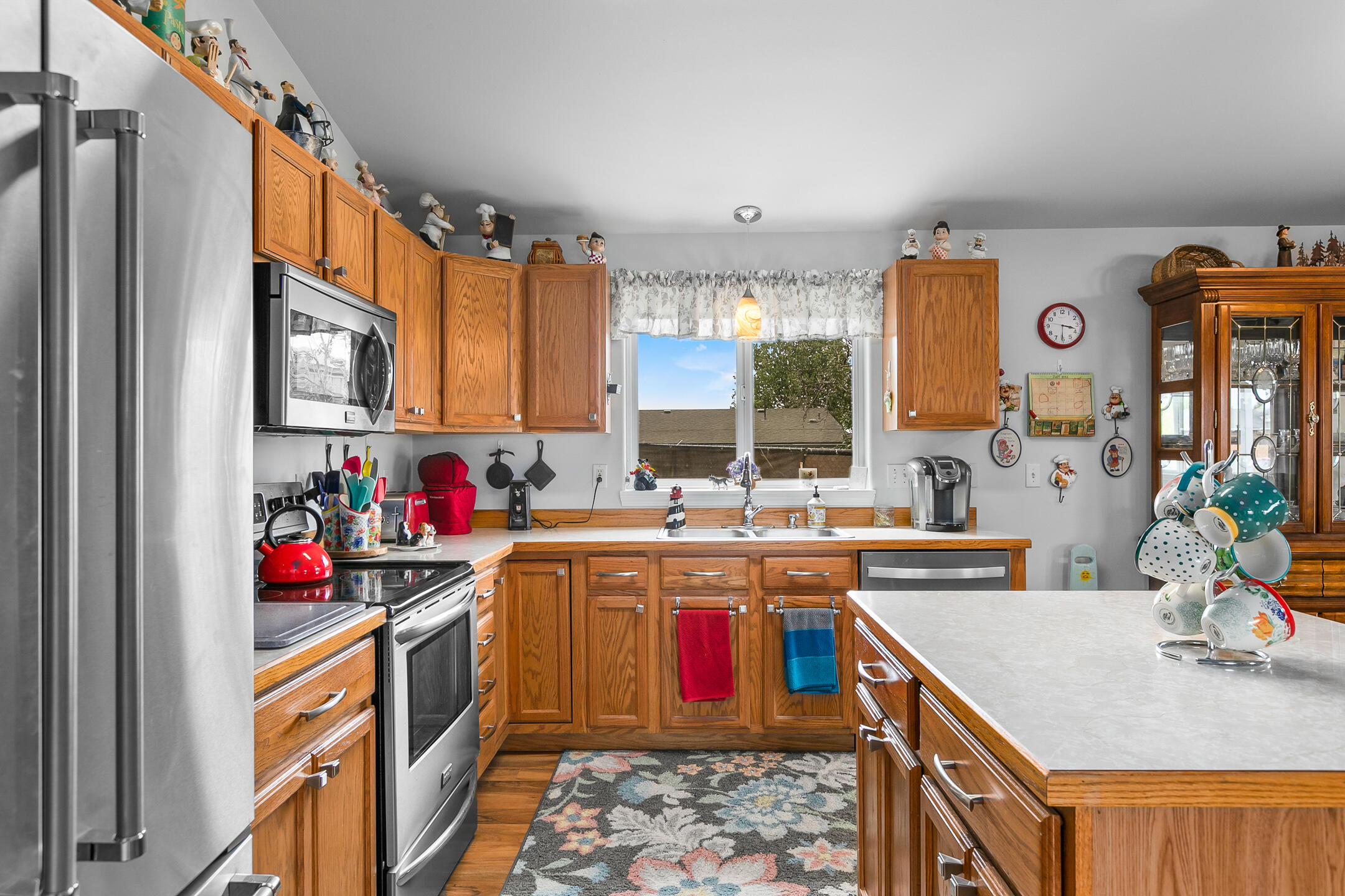 East Valley View Est - Residential