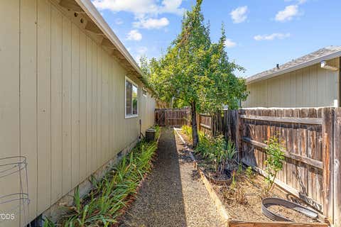 Tiny photo for 1222 Greentree Way, Central Point, OR 97502 (MLS # 220226634)