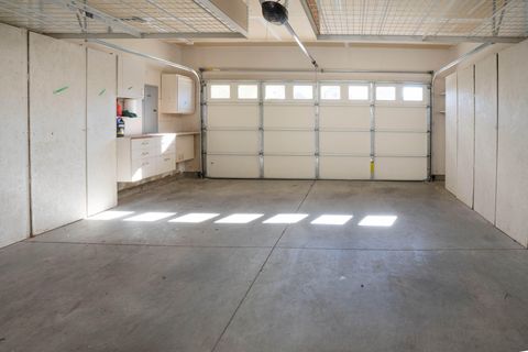 Tiny photo for 1660 W Williamson Avenue, Sisters, OR 97759 (MLS # 220210384)