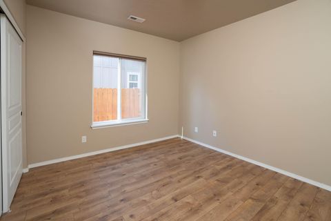 Tiny photo for 1660 W Williamson Avenue, Sisters, OR 97759 (MLS # 220210384)
