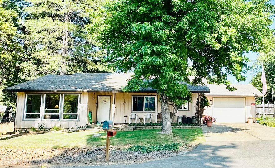 This charming, well cared for 2 bedroom 2 bath home with attached garage is close to schools, shopping and beautiful hiking trails along with the Oregon Caves right up the Caves Highway. Fenced backyard with a great deck for summer BBQ's and entertaining and space for a garden.
