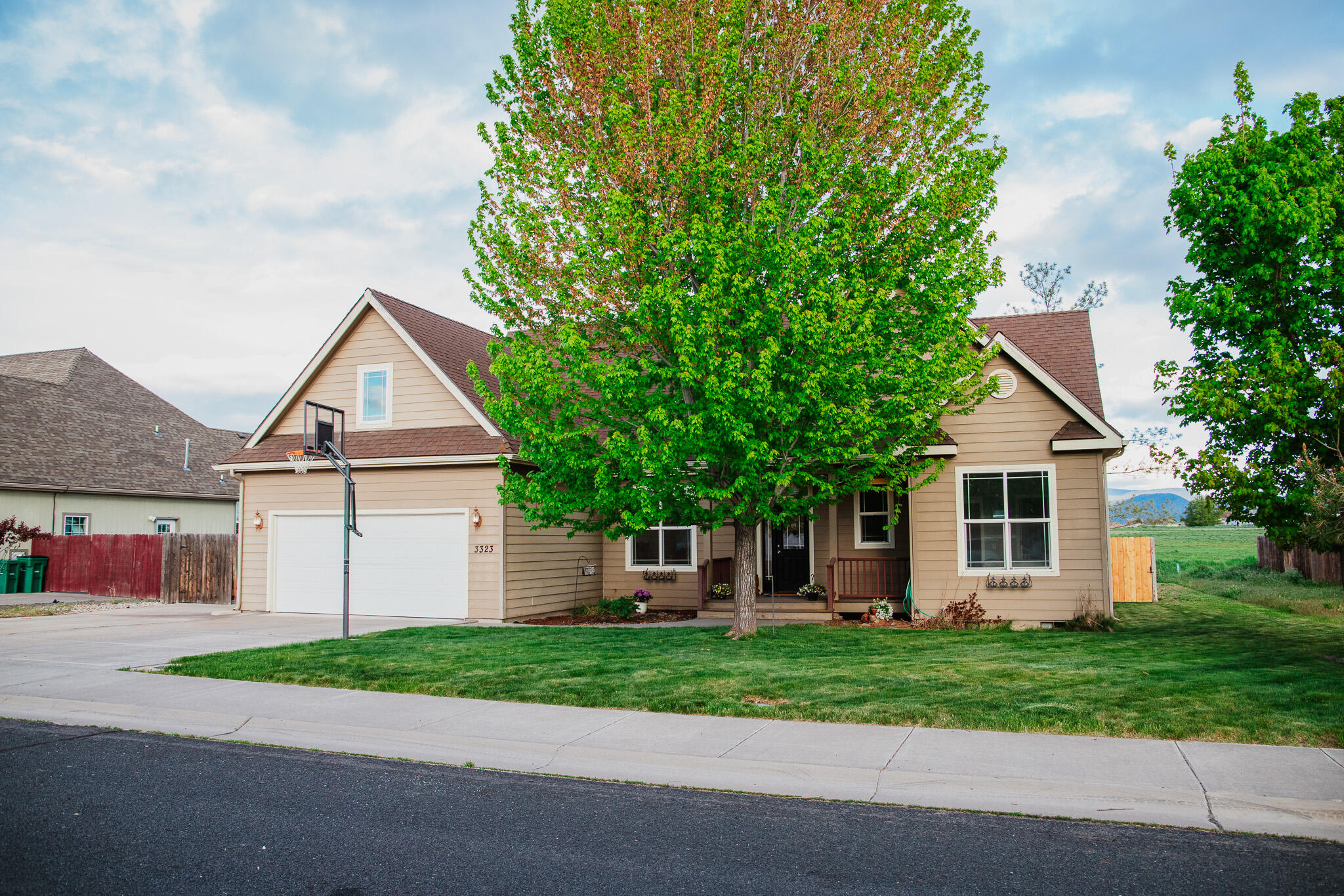 3323 Barnes Way
