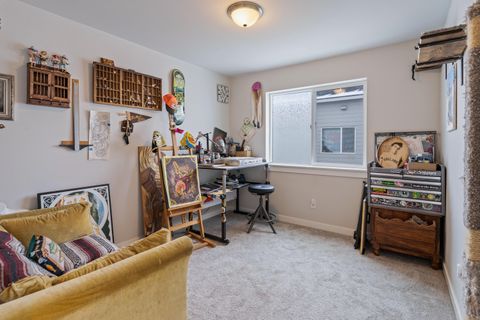 Tiny photo for 51769 Fordham Drive, La Pine, OR 97739 (MLS # 220217240)