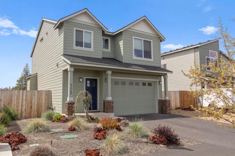 Photo of 51769 Fordham Drive, La Pine, OR 97739 (MLS # 220217240)