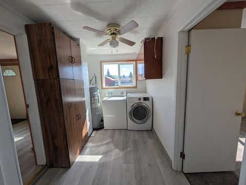 Tiny photo for 2445 5th Street, Malin, OR 97632 (MLS # 220220215)