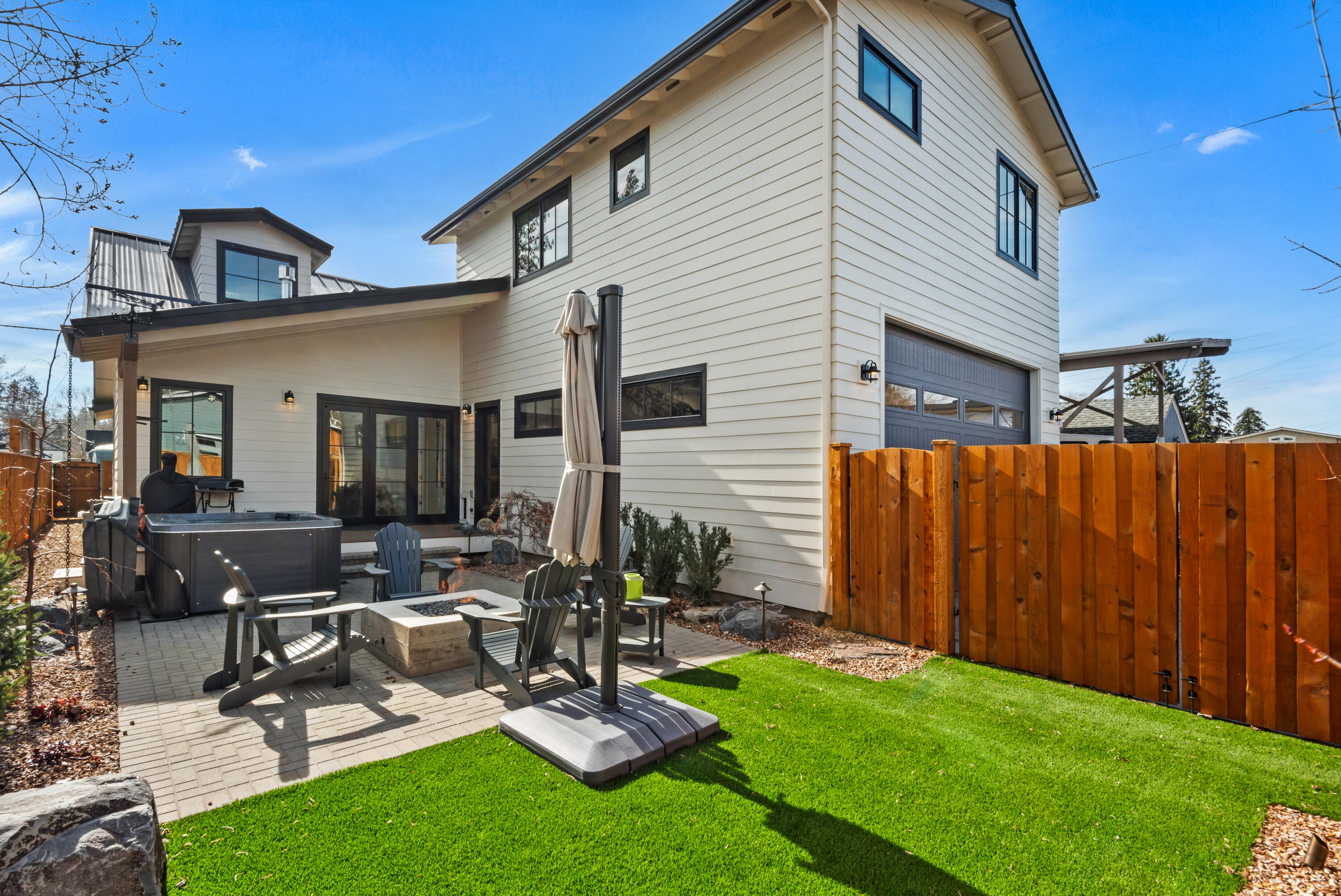 Boulevard - Residential