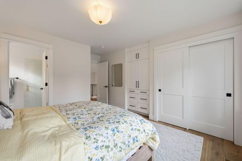 Tiny photo for 61519 Cultus Lake Court, Bend, OR 97702 (MLS # 220215057)