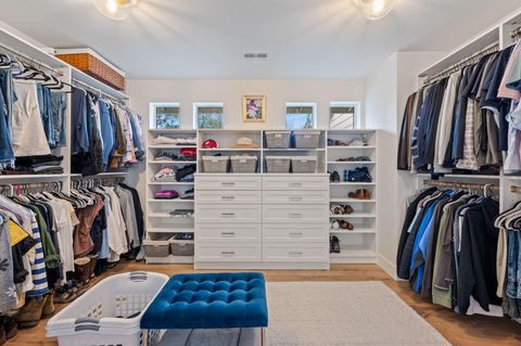 Tiny photo for 61519 Cultus Lake Court, Bend, OR 97702 (MLS # 220215057)